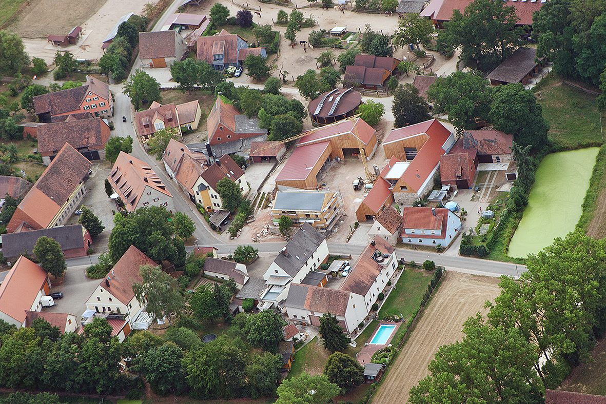 Hofensemble Gonnersdorf Luftaufnahme
