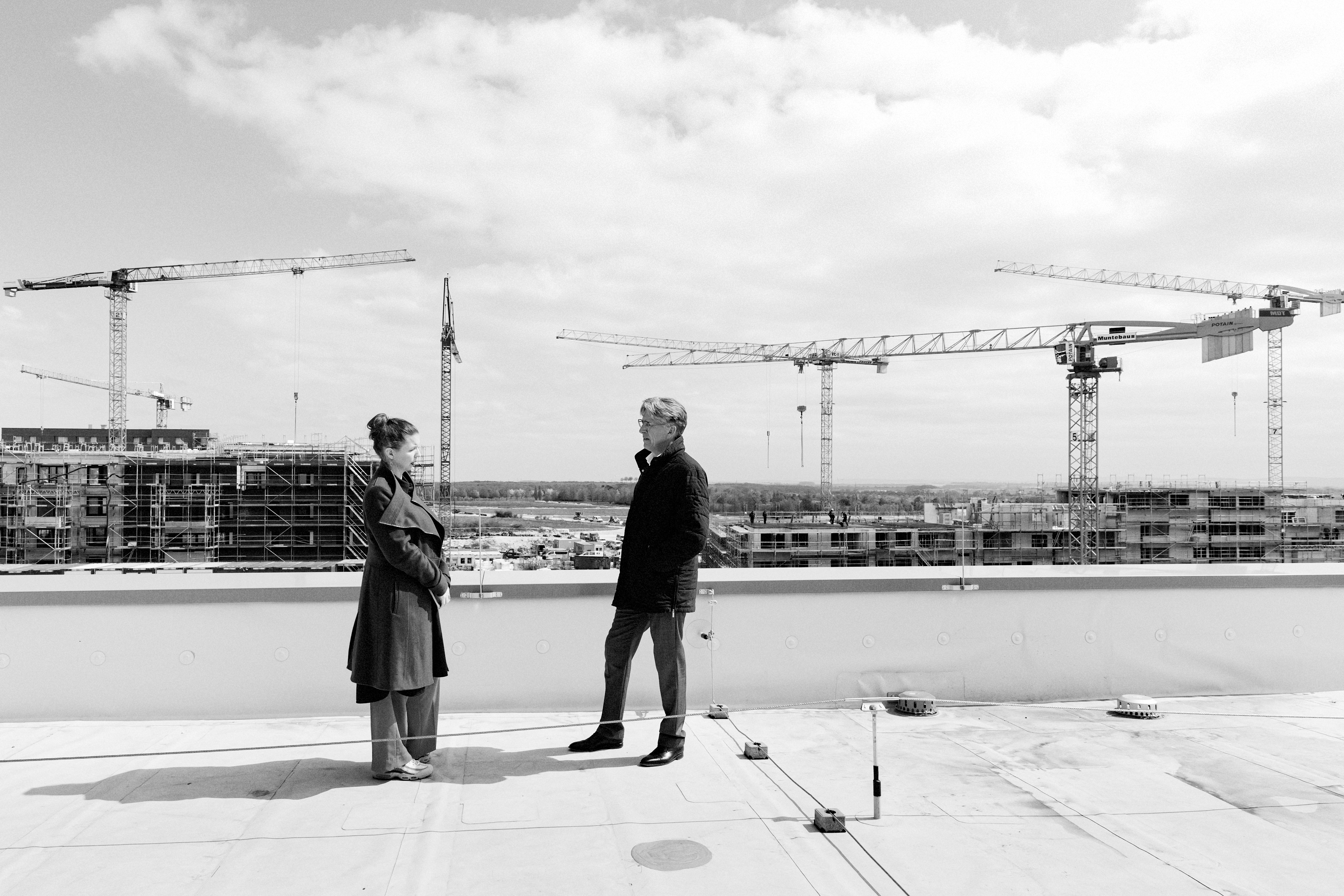Dirk Streicher im Interview auf der Baustelle Kronsrode Dirk Streicher im Interview auf der Baustelle Kronsrode