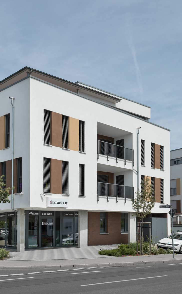Mehrfamilienhaus Burgfarrnbach Eckansicht mit Gewerbe Mehrfamilienhaus Burgfarrnbach Eckansicht mit Gewerbe