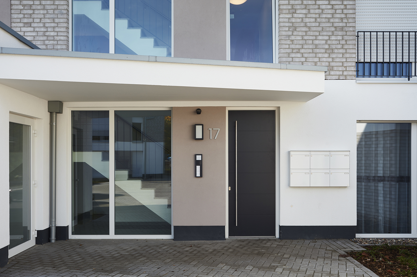 Eingangsbereich und Treppenhaus