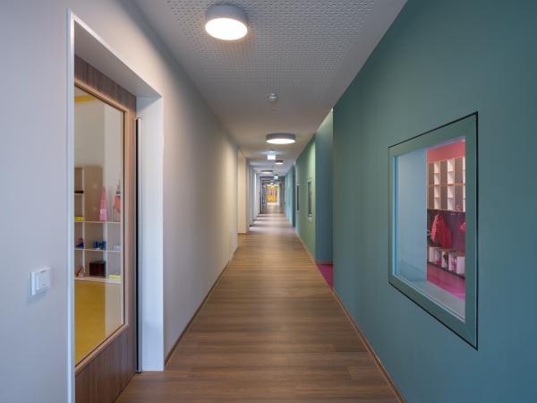 Farbenfrohe Flure im St. Leonhard Quartier