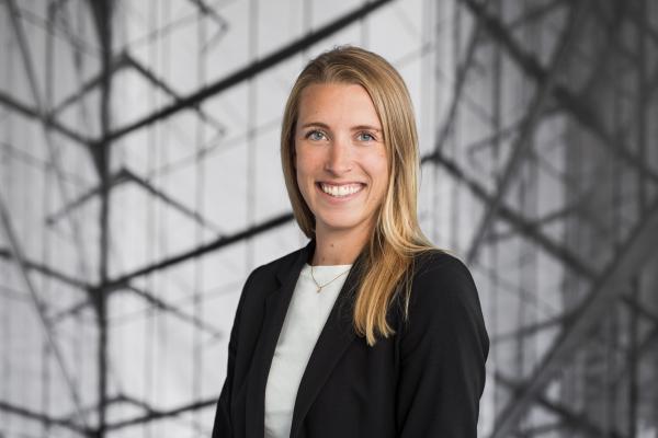Portrait Dr. Stefanie Weidner