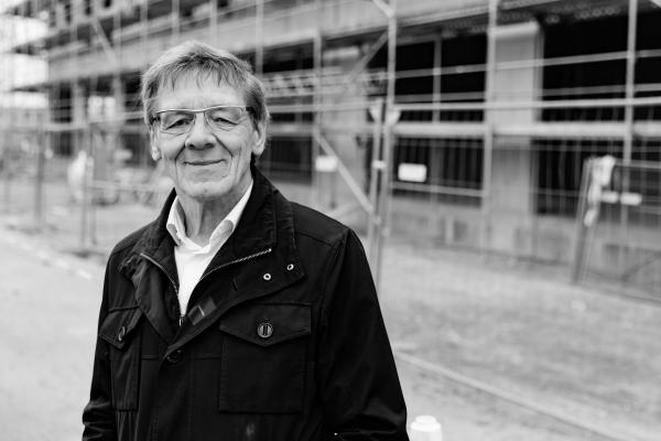 Dieter Schwarze von Kümper + Schwarze im Portrait
